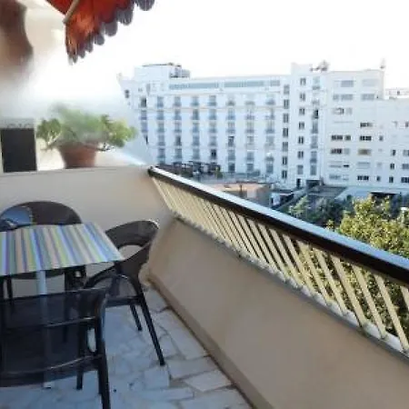 Fleuris Purple Appartement